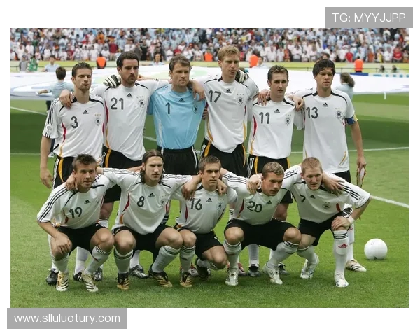 从七比一世界杯压两百看足球狂热与概率博弈的真实心态背后逻辑